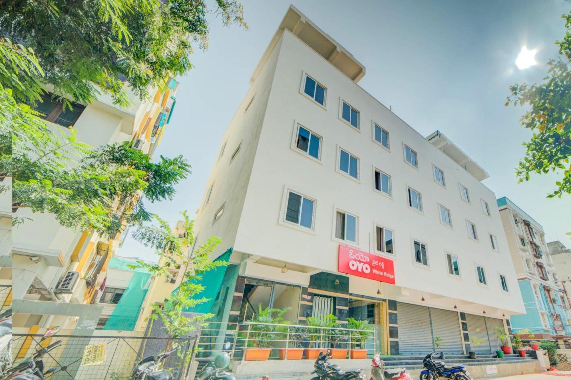 Super Hotel O White Ridge Sururnagar Exterior foto